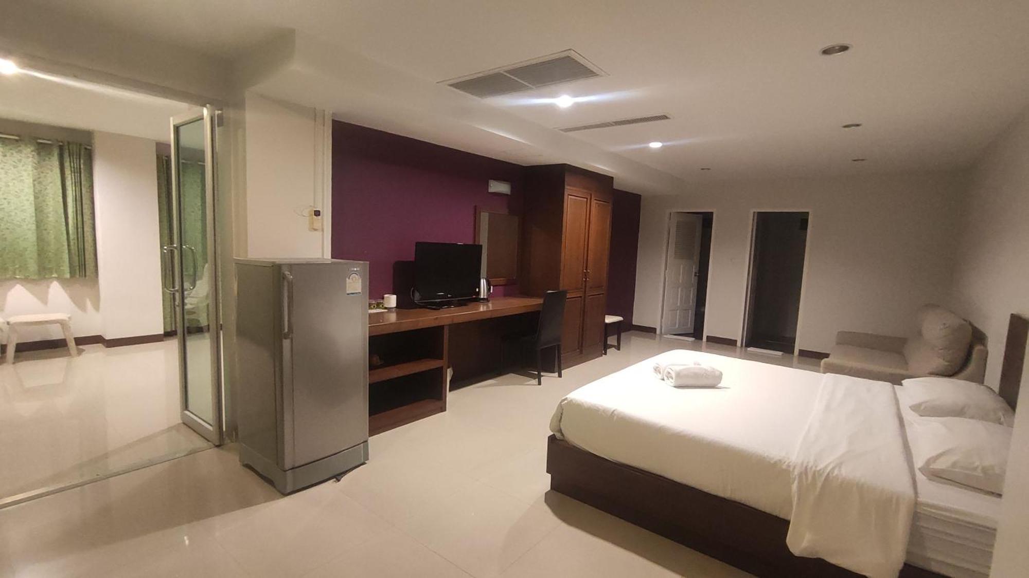 Baan Manthana Hotel, HHQ Esterno foto